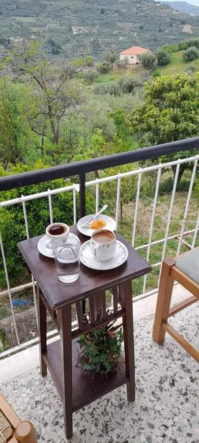 Вилла Vacation House Dionysia Эйон Экстерьер фото